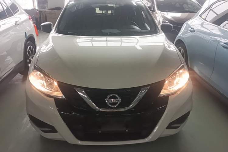 Nissan Tiida 2024 — 2