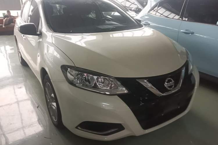 Nissan Tiida 2024 — 3
