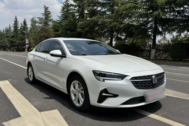Buick Regal 2023 — 3