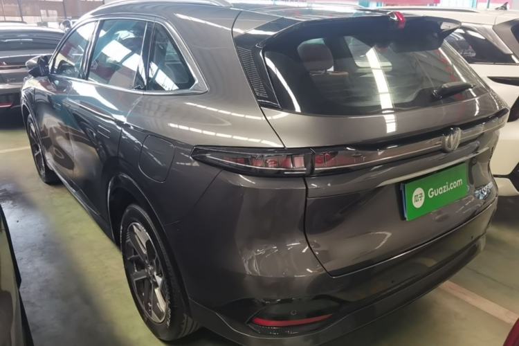 ChangAn CS75 PLUS 2025 — фото 4