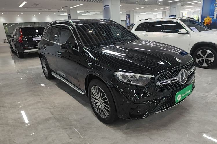 Mercedes-Benz GLC 300 L 2024 — фото 3