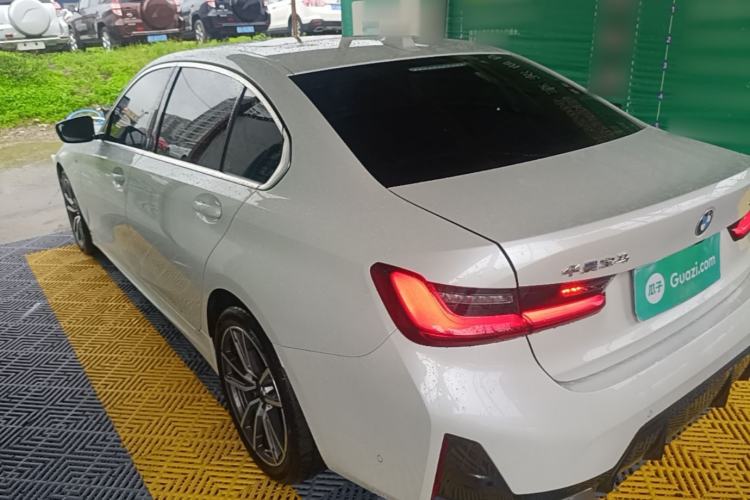 BMW 325Li 2024 — 4