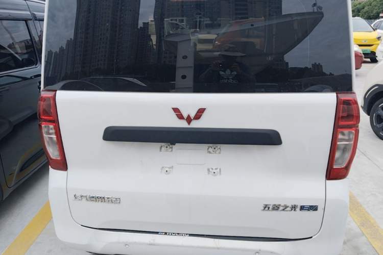 Wuling Zhiguang 2025 — 5