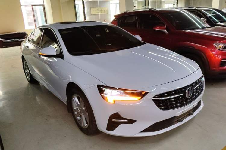 Buick Regal 2022 — 3