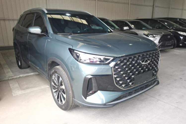 Chery Tiggo 8 PLUS 2025 — 3