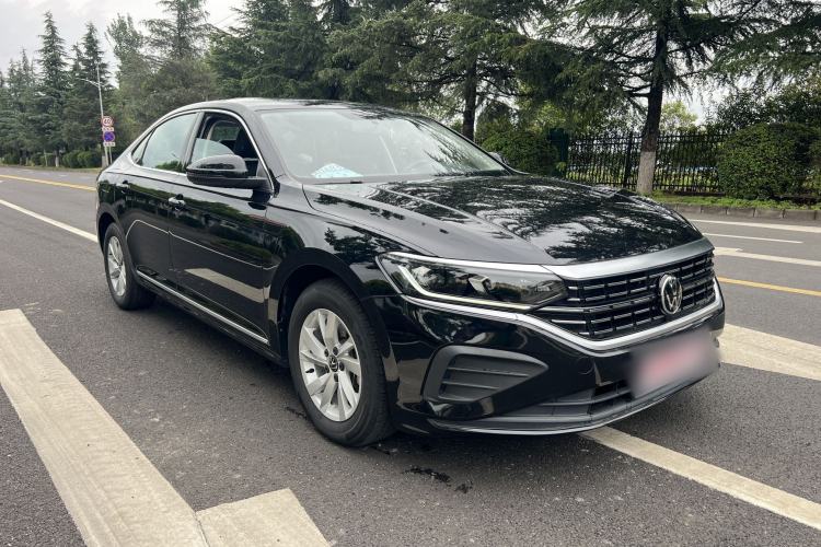 Volkswagen Passat 2025 — 4