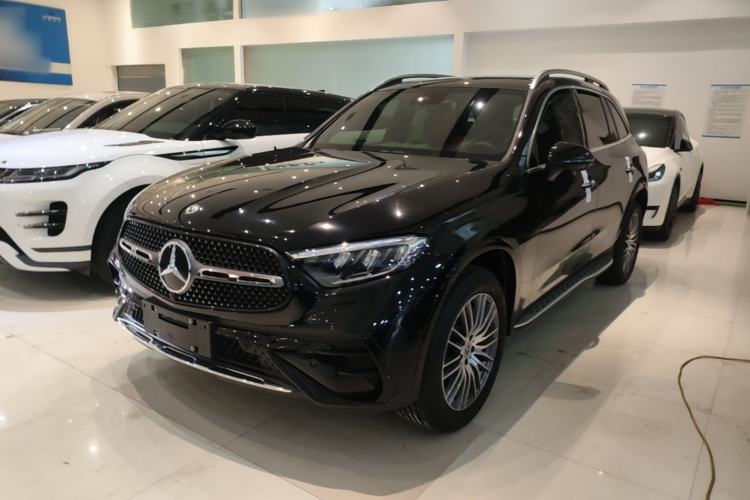 Mercedes-Benz GLC 300 L 2025 — фото 1