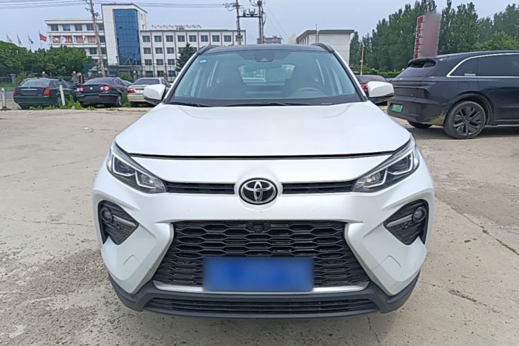 Toyota RAV4 2023 — 2