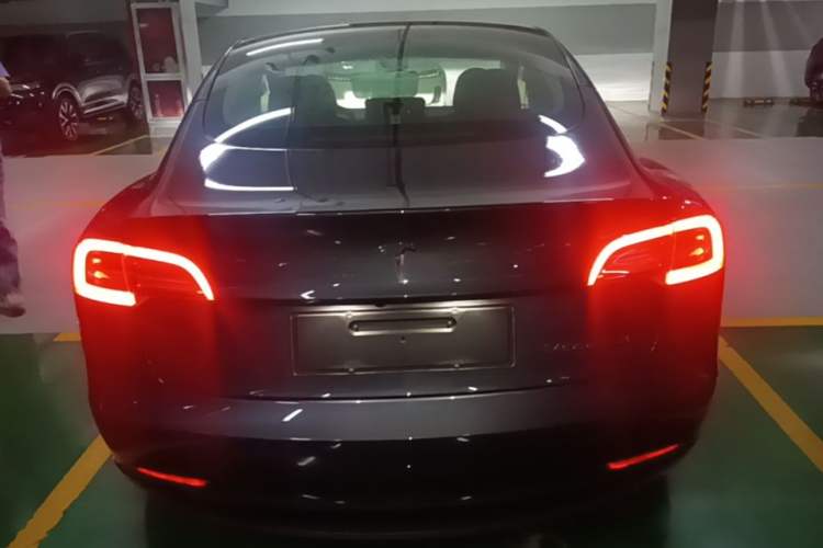Tesla Model 3 2021 — 5