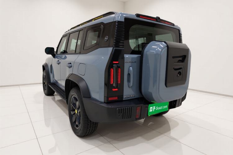 Jetour Traveler 2023 — 4