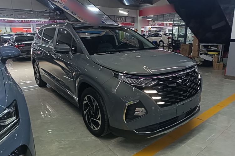 Hyundai Custo 2022 — 3