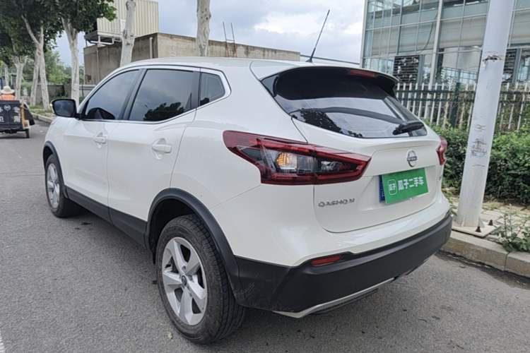 Nissan Qashqai 2023 — фото 4