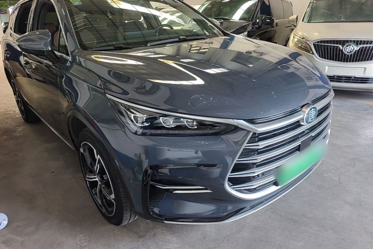 BYD Tang 2021 — 3