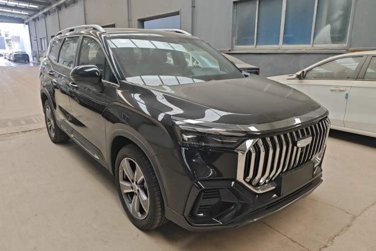 Geely Haoyue L 2024 — 3