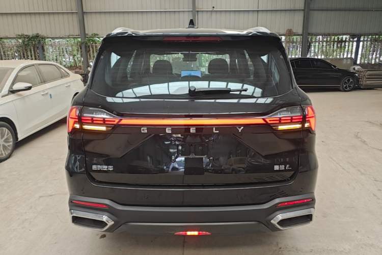 Geely Haoyue L 2024 — 5