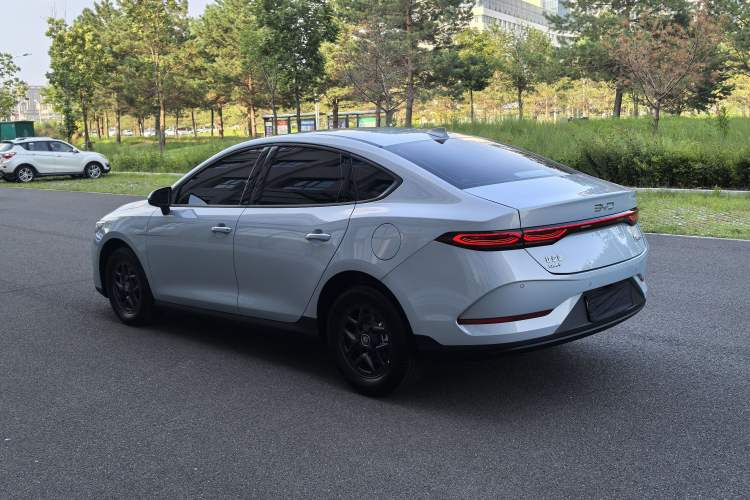 BYD Qin PLUS 2025 — фото 4