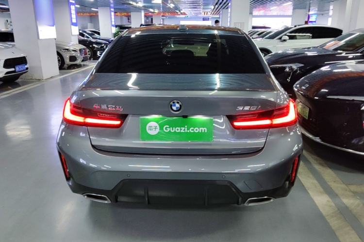 BMW 325i 2023 — 5