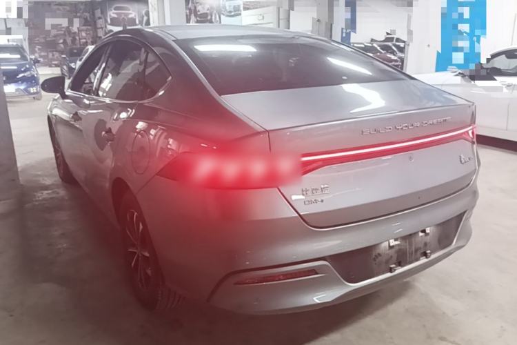 BYD Qin Plus 2023 — фото 4