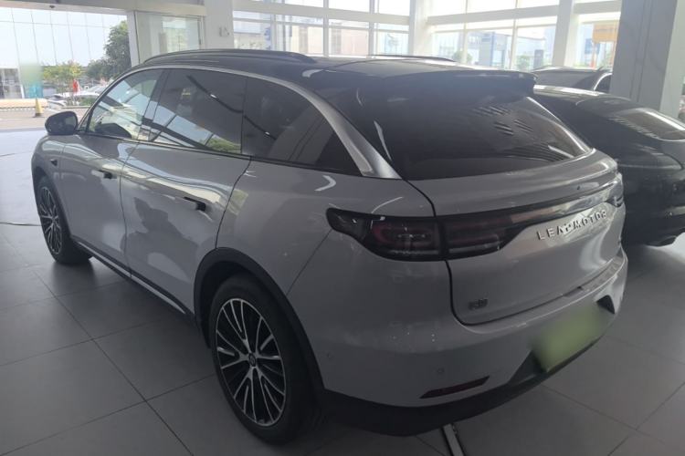 Leapmotor C11 2026 — 4