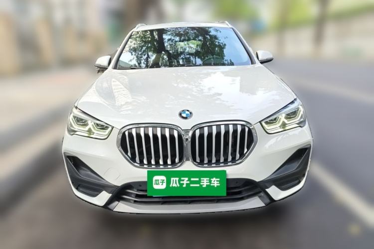 BMW X1 2022 — фото 2