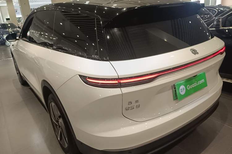 NIO ES8 2024 — 4