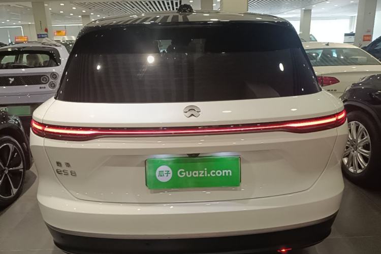 NIO ES8 2024 — 5