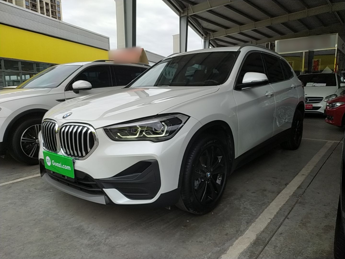 BMW X1 2021 — фото 1