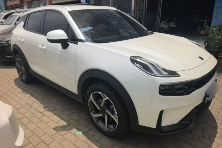 Lynk & Co 06 2023 — 3