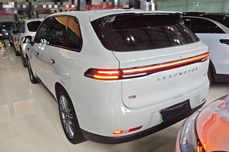 Leapmotor C10 2026 — 4