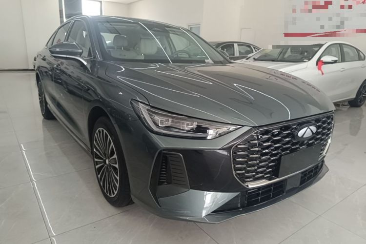Chery Fengyun A8L 2025 — фото 3