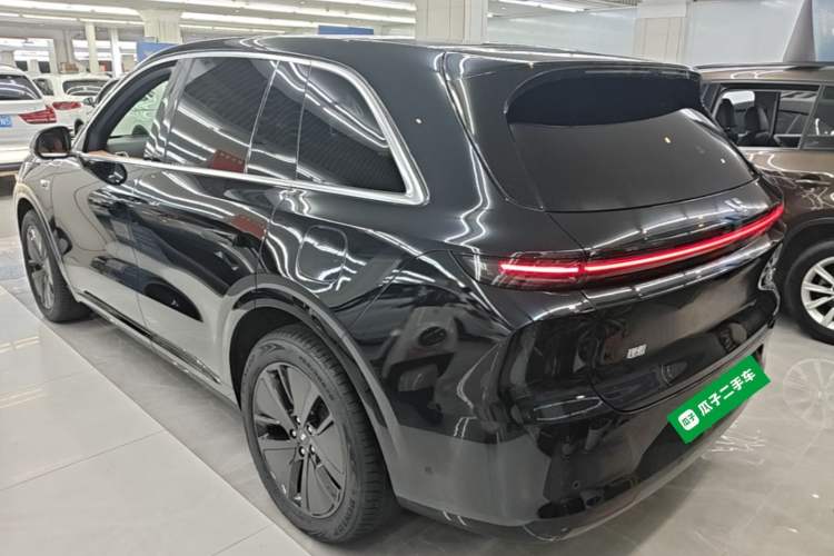 Li Auto L6 2024 — 4