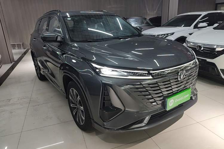 ChangAn CS75 Plus 2023 — фото 3