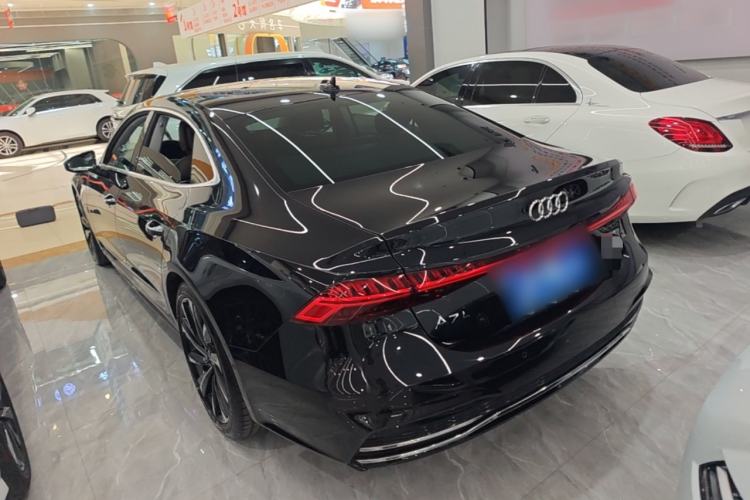 Audi a7l 2022 — фото 4
