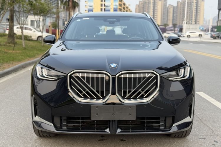 BMW X3 2025 — 2