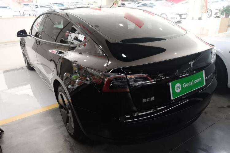 Tesla Model 3 2022 — 4