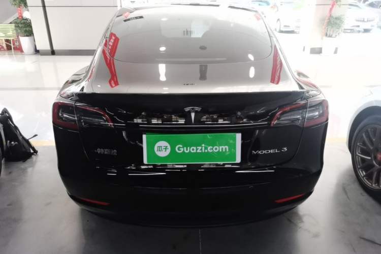 Tesla Model 3 2022 — 5