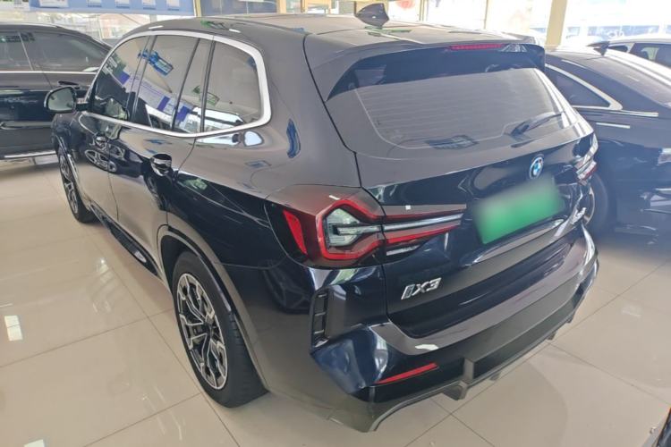 BMW iX3 2024 — 4
