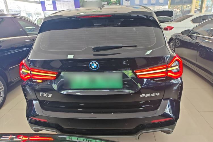 BMW iX3 2024 — 5