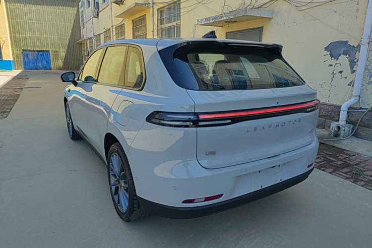 Leapmotor C10 2024 — 4