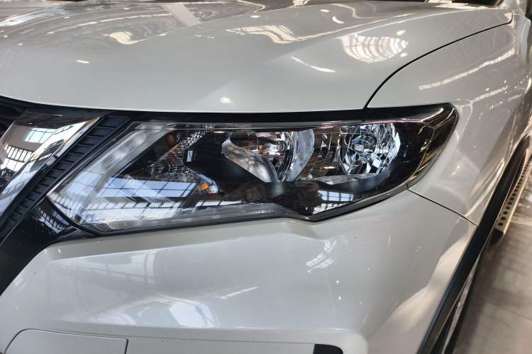 Nissan X-Trail 2023 — 3