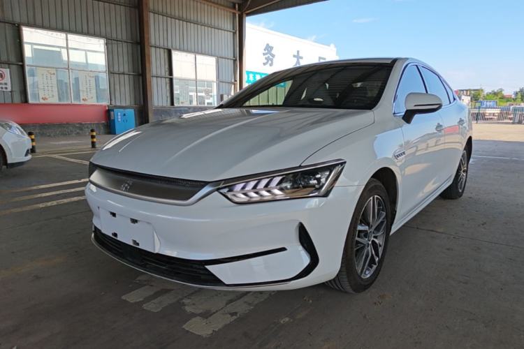 BYD Qin PLUS 2024 — фото 1