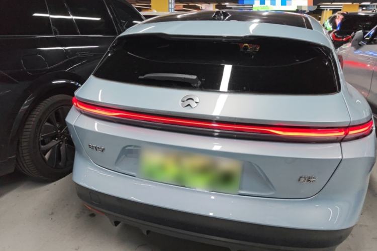 NIO ET5T 2024 — 5