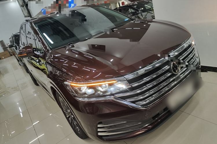 Volkswagen Viloran 2020 — 3