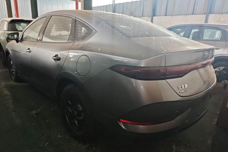 BYD Qin Plus 2025 — фото 4