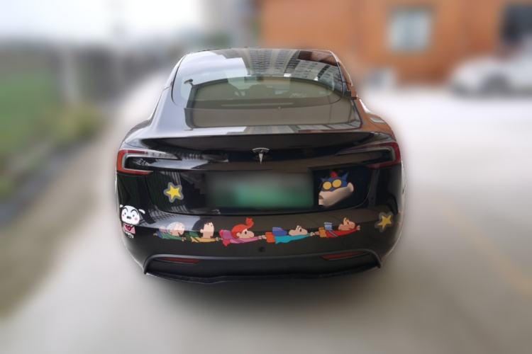 Tesla Model 3 2023 — 5