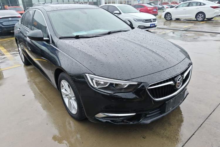 Buick Regal 2019 — 3