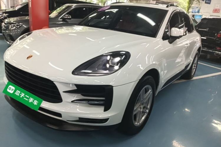 Porsche Macan 2020 — фото 1