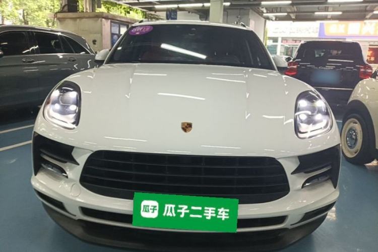 Porsche Macan 2020 — фото 2