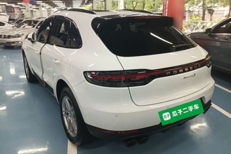 Porsche Macan 2020 — фото 4
