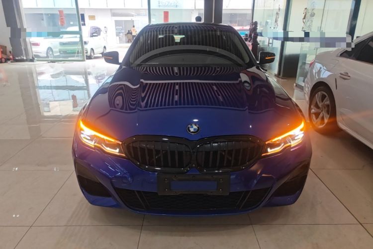 BMW 325Li 2021 — 2